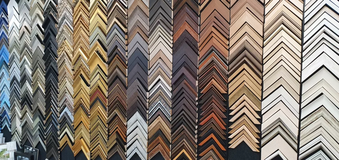Keuze uit meer dan 1000 verschillende houten profielen en kleuren!